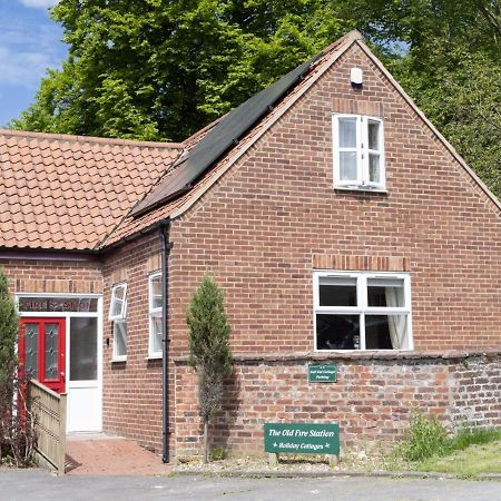 Call Out Cottage Sledmere エクステリア 写真
